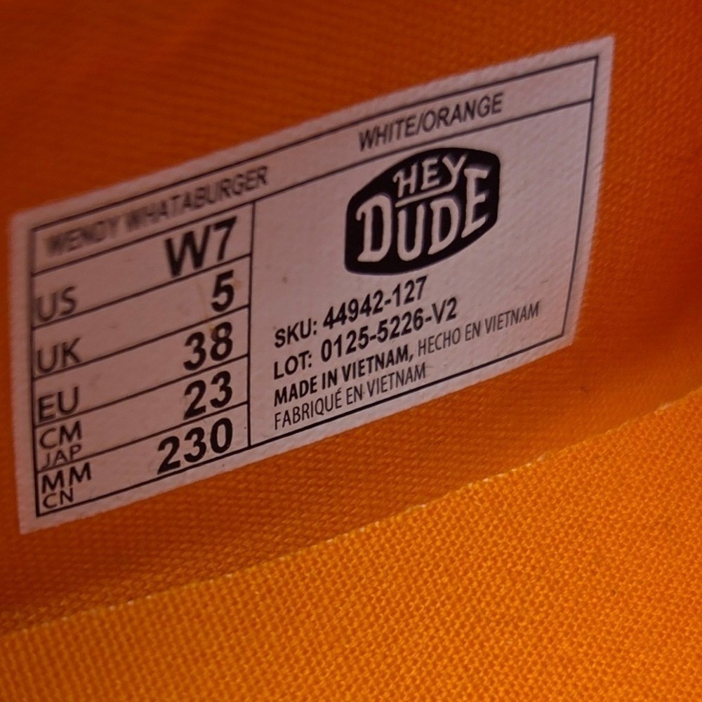 Hey Dude Wendy Whataburger Shoes Women 7 White Orange Slip On Canvas Loafers NEW - Picture 10 of 13